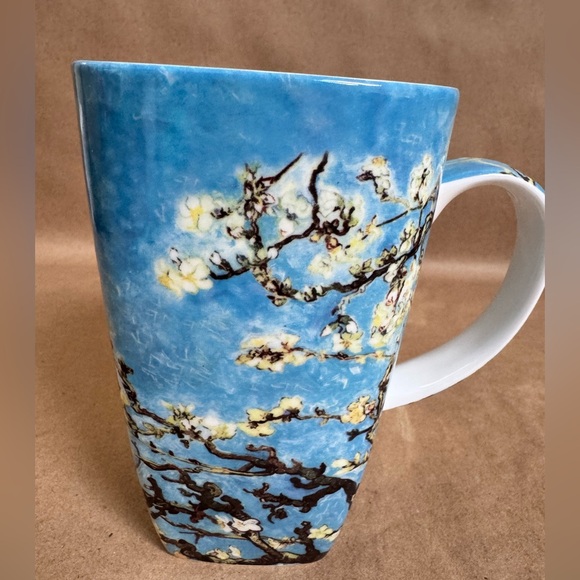 McIntosh Vincent Van Gogh Almond Blossom Fine Bone China Mug. 580ml - Picture 3 of 6